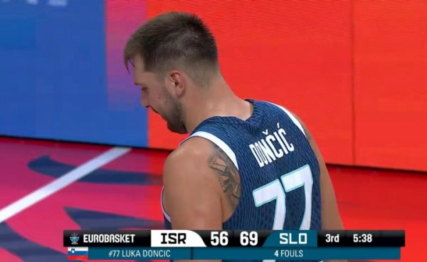 Bước ngoặt? Doncic đã phạm lỗi