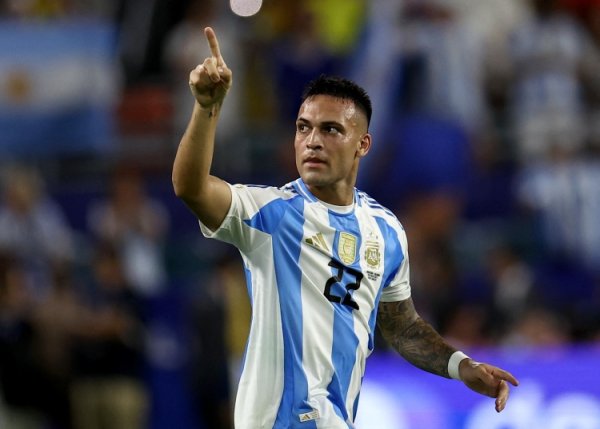 Đứng đầu bóng! Lautaro đã ghi 33 bàn thắng cho Argentina, vượt qua Maradona