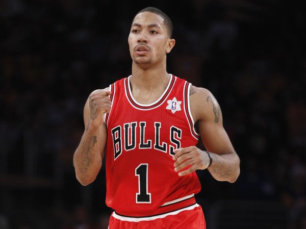Năm ngoái hôm nay: Derek Ross, MVP trẻ nhất trong lịch sử, đã tuyên bố nghỉ hưu, kết thúc sự nghiệp 