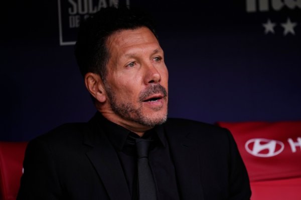 Atletico Madrid ghi được 10 bàn thắng liên tiếp