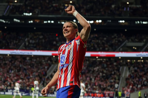 AS:Barrios sẽ bỏ lỡ hai trận đấu vì chấn thương, điều này tạo cơ hội cho Gallagher đá chính