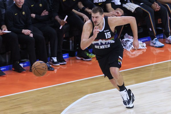 Danh sách MVP: Jokic trở lại top đầu với 55+12+6, SGA hạng 2, Shen Jing hạng 9, KD Reeves được đề cử