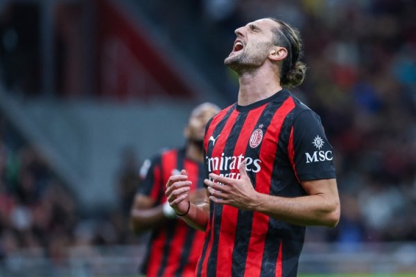 Truyền thông Ý: Rabiot sẽ trở lại AC Milan để cùng tập luyện vào thứ Ba và dự kiến ​​sẽ ra sân ở trậ