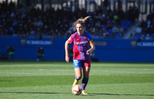 Mọi bài viết: Gặp nữ Chelsea, Putras thi đấu 83 trận ở Champions League, lập kỷ lục mới cho bóng đá 