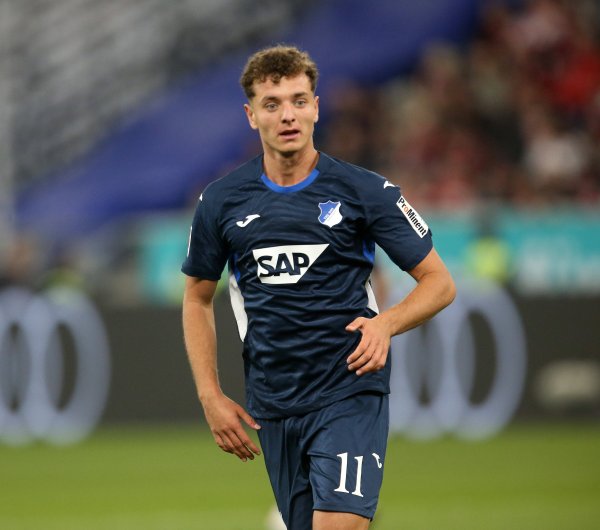 Bild: Dortmund quan tâm đến tiền đạo Aslani của Huocun, nhưng cầu thủ này không phải là mục tiêu ký 